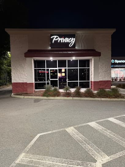 Privacy Lounge
