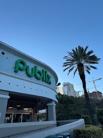 Publix Super Market at Miami River