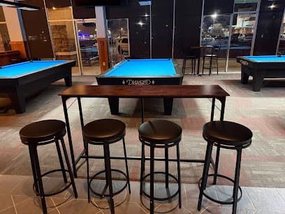 Q Note Billiard & Sim Golf