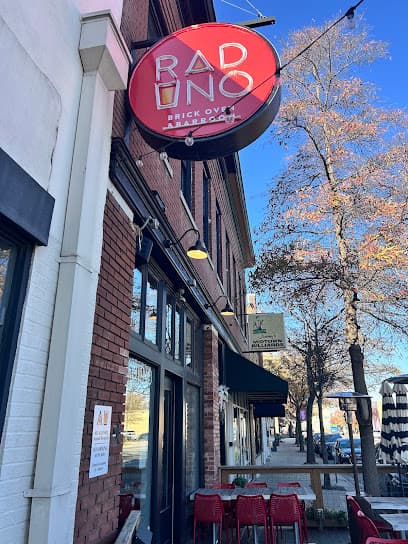 Raduno | Brick Oven & Barroom