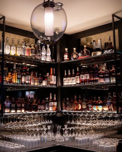 Raven Steakhouse and Lounge