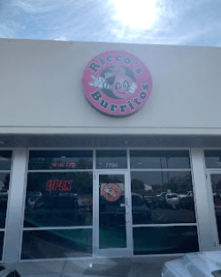 Riccos Burritos