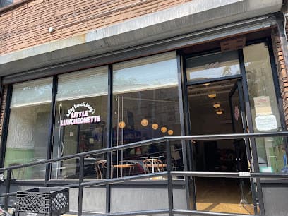 Salty Lunch Lady's Little Luncheonette