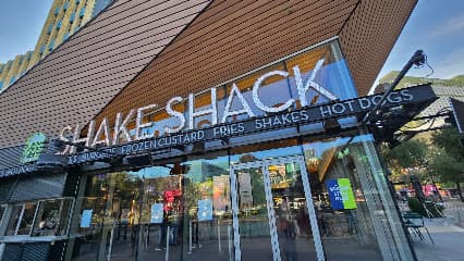Shake Shack Harry Reid Airport