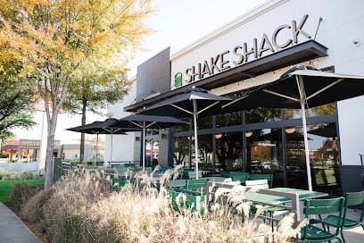 Shake Shack Westbend
