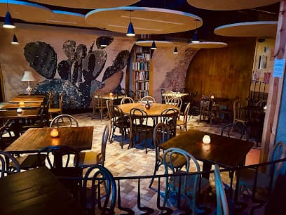 Sisters restaurant & bar
