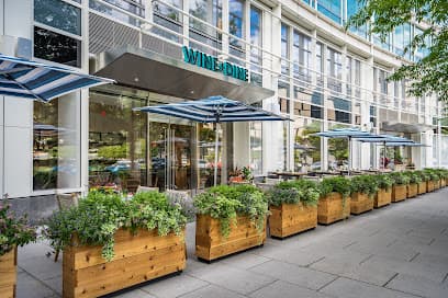 Sixty Vines Foggy Bottom