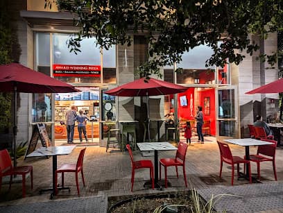 Slice House Mountain View by Tony Gemignani