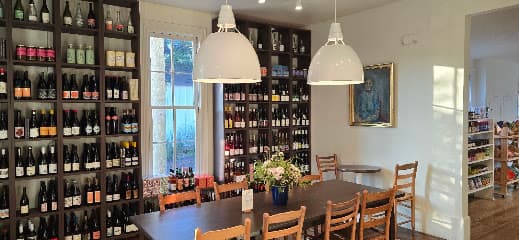 Spread Market & Larder