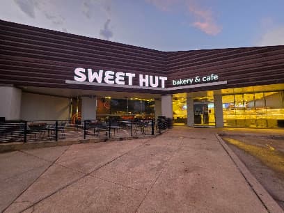 Sweet Hut Bakery & Cafe