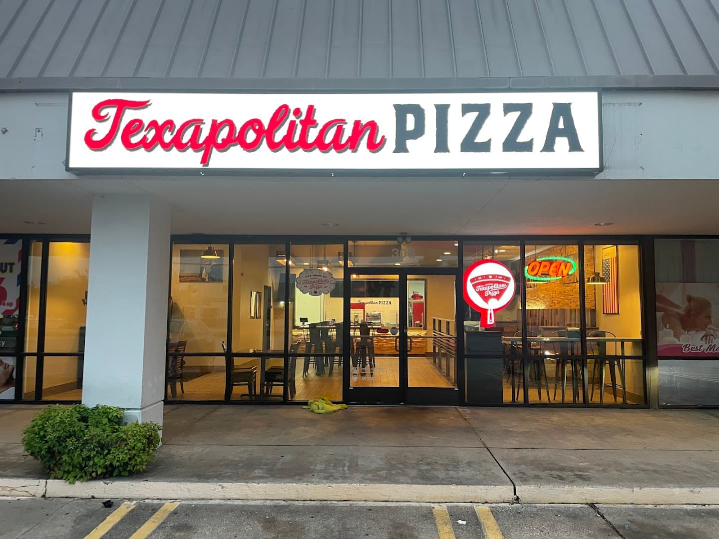 TEXAPOLITAN PIZZA
