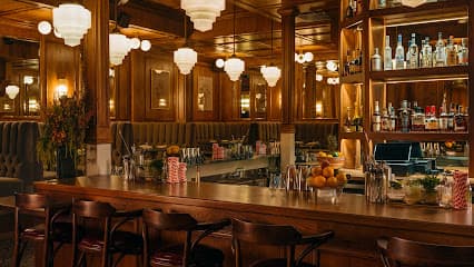 The Benjamin Hollywood