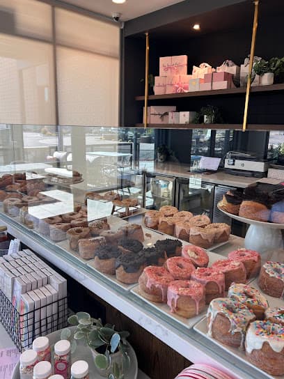 Too Sweet Cakes
