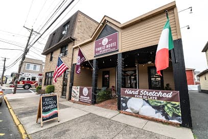 Vinnie's Mootz