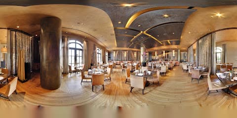 Yellowtail Japanese Restaurant & Lounge